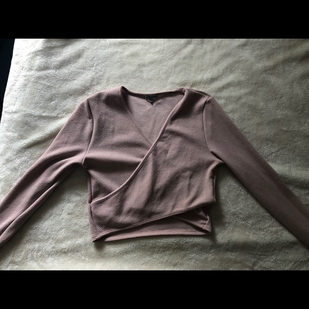 🎀 Dusty pink crop top 🎀